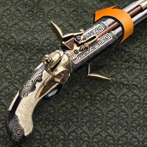 Closeup of rotating barrels of dbl-barrel flintlock pistol.